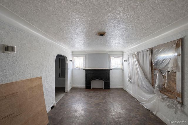 20203 Hull Street, Detroit, MI 48203