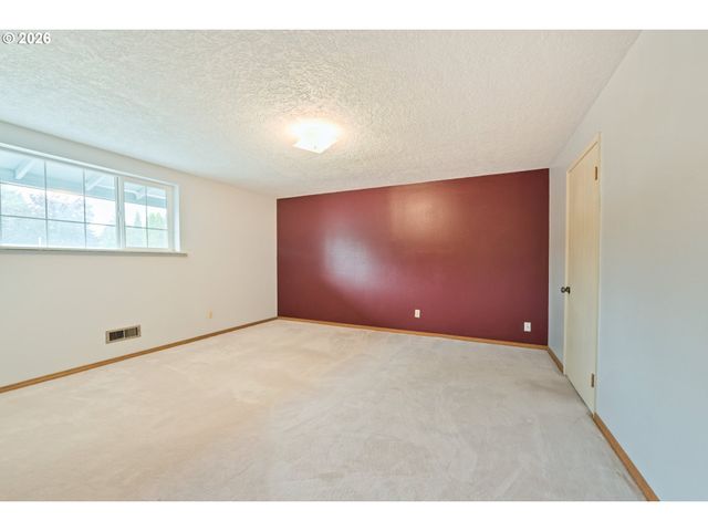 14575 Sw GLENBROOK Rd, Beaverton, OR 97007