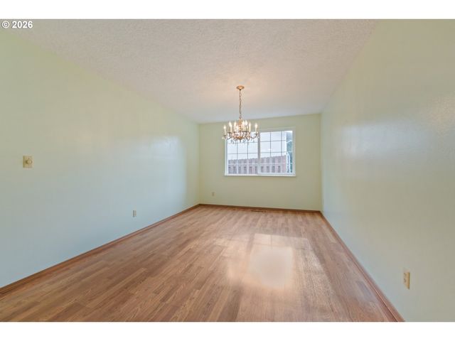 14575 Sw GLENBROOK Rd, Beaverton, OR 97007