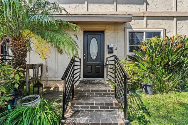 686 Seacoast Dr, Imperial Beach, CA 91932