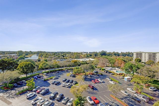 2334 S Cypress Bend Drive 907, Pompano Beach, FL 33069
