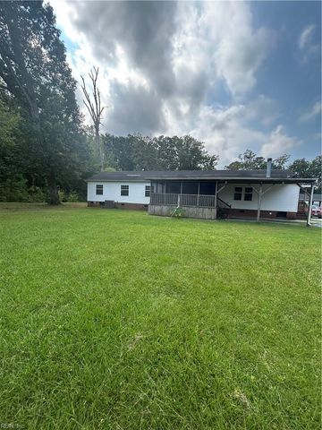 1422 Wilroy RD, Suffolk, VA 23434