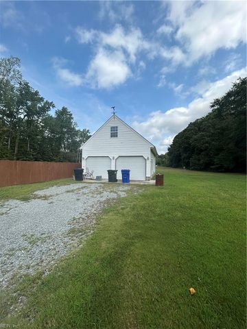 1422 Wilroy RD, Suffolk, VA 23434