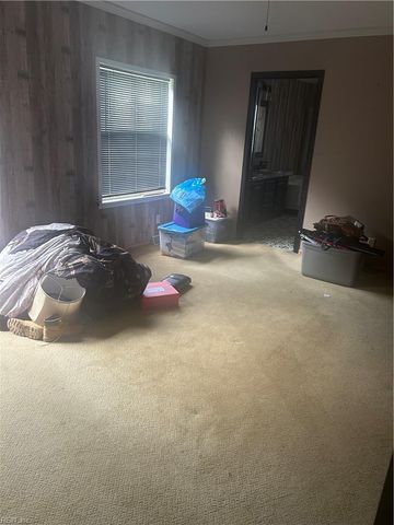 1422 Wilroy RD, Suffolk, VA 23434