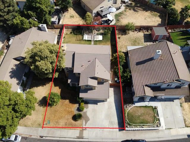 2079 Gordon Verner Cir, Stockton, CA 95206