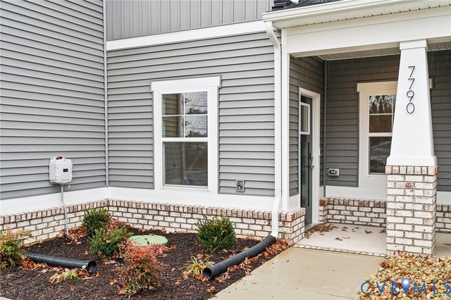 7687 lloyd Ter, Mechanicsville, VA 23111