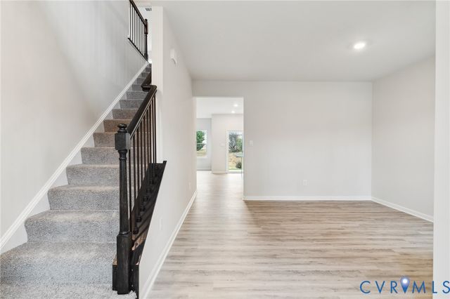 7687 lloyd Ter, Mechanicsville, VA 23111