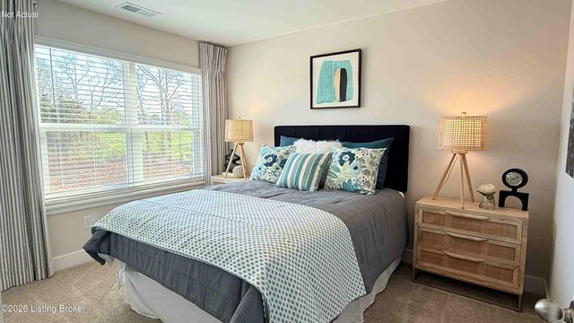 8116 Cedar Pointe Dr, Louisville, KY 40229