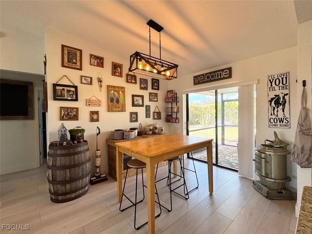 2013 NE 4th TER, Cape Coral, FL 33909