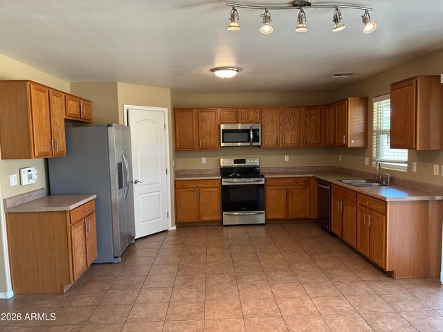 17698 W MAYA Way, Surprise, AZ 85387