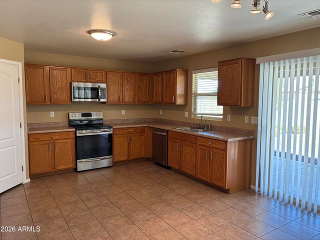 17698 W MAYA Way, Surprise, AZ 85387