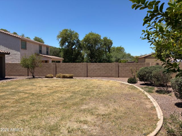 17698 W MAYA Way, Surprise, AZ 85387