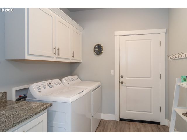 607 WILDCAT CANYON Rd, Sutherlin, OR 97479