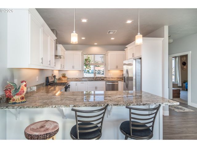 607 WILDCAT CANYON Rd, Sutherlin, OR 97479