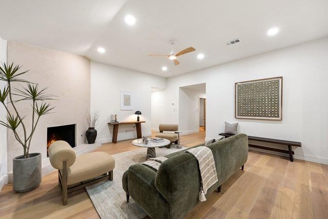 6303 Cannes CIR, Austin, TX 78745
