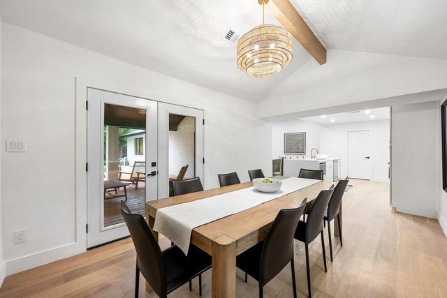 6303 Cannes CIR, Austin, TX 78745