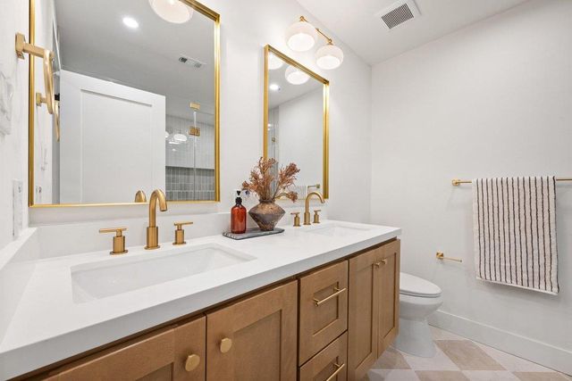 6303 Cannes CIR, Austin, TX 78745