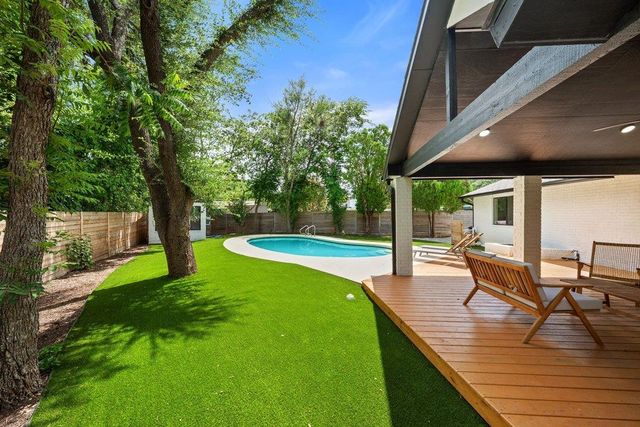 6303 Cannes CIR, Austin, TX 78745