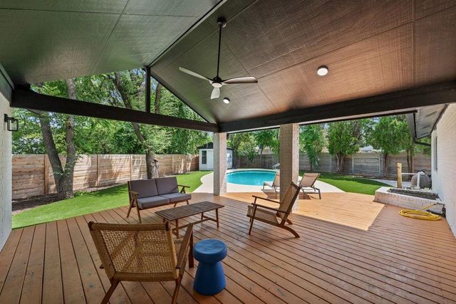 6303 Cannes CIR, Austin, TX 78745