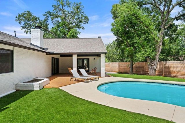 6303 Cannes CIR, Austin, TX 78745