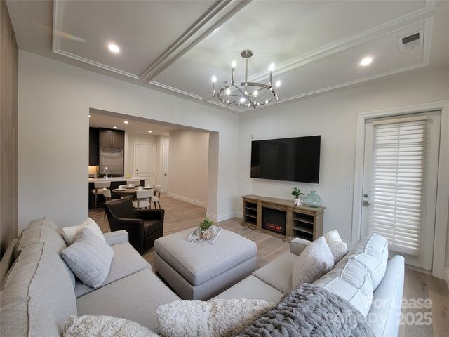 42 Schenck Parkway 109, Asheville, NC 28803