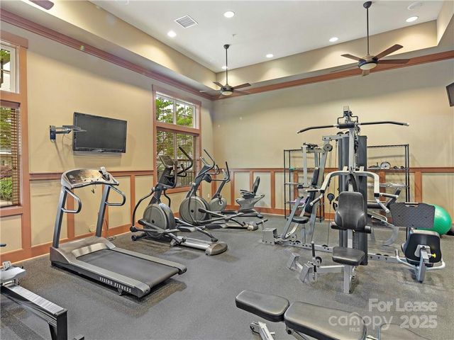 42 Schenck Parkway 109, Asheville, NC 28803