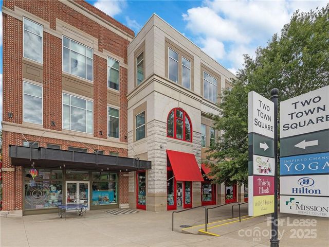 42 Schenck Parkway 109, Asheville, NC 28803