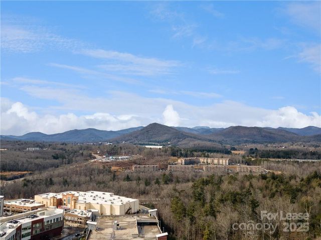 42 Schenck Parkway 109, Asheville, NC 28803