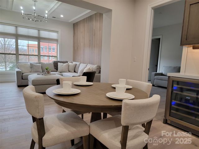 42 Schenck Parkway 109, Asheville, NC 28803