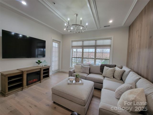 42 Schenck Parkway 109, Asheville, NC 28803