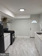 1447 S 28TH STREET, Philadelphia, PA 19146