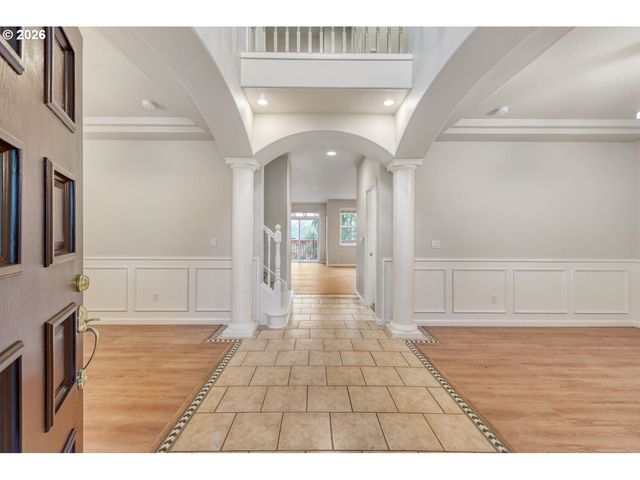 14153 Se APPLE Ct, Happy Valley, OR 97086