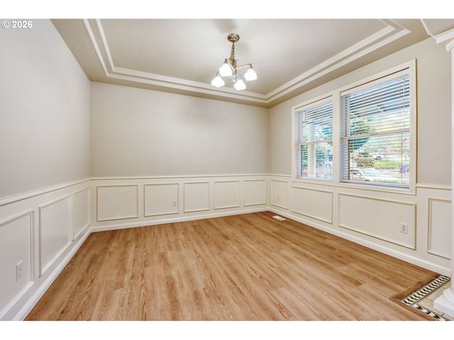 14153 Se APPLE Ct, Happy Valley, OR 97086