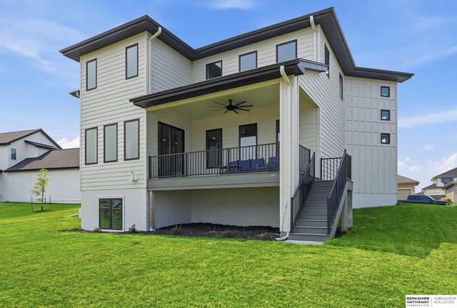6461 S 208th Street, Omaha, NE 68022
