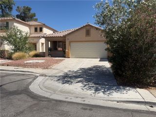 8234 Heather Rock Court, Las Vegas, NV 89117