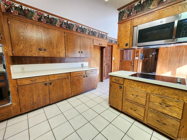 1913 W Oak Street, El Dorado, AR 71730
