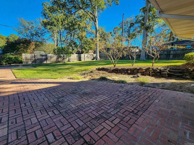 1913 W Oak Street, El Dorado, AR 71730