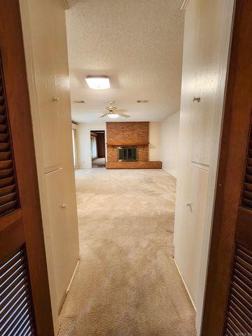 1913 W Oak Street, El Dorado, AR 71730