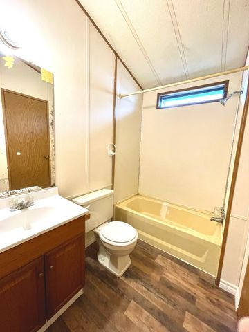 1213 W 4th Street, Breckenridge, TX 76424