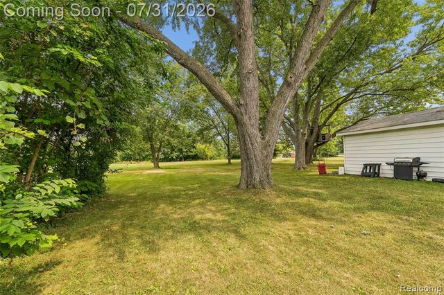 3427 Byers Street, Burton, MI 48519