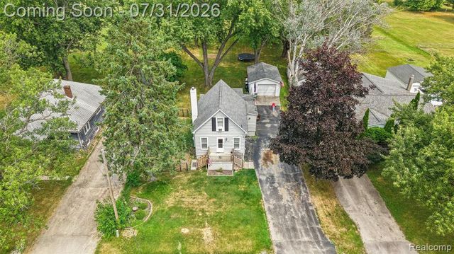 3427 Byers Street, Burton, MI 48519