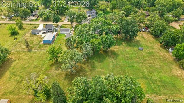 3427 Byers Street, Burton, MI 48519