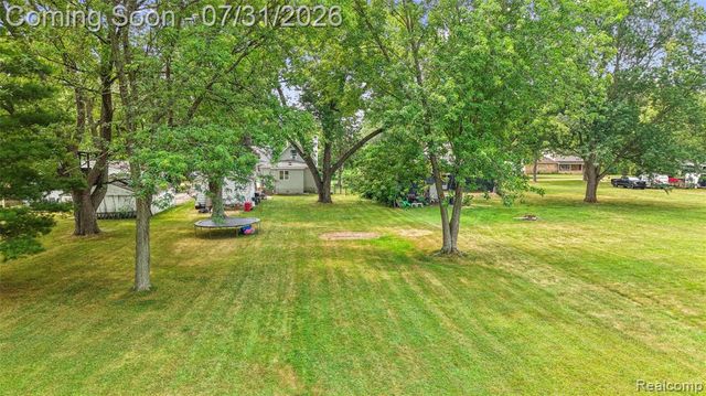 3427 Byers Street, Burton, MI 48519