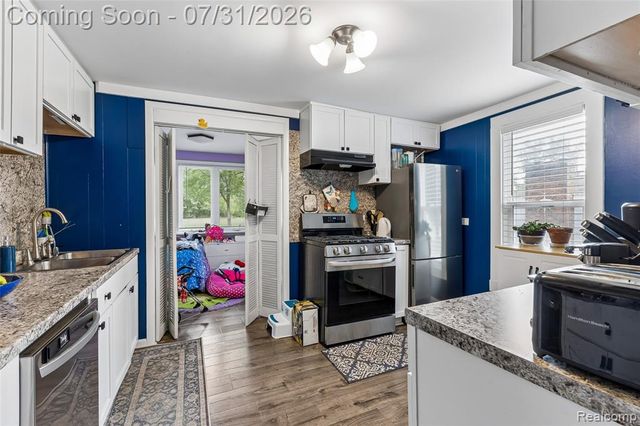 3427 Byers Street, Burton, MI 48519