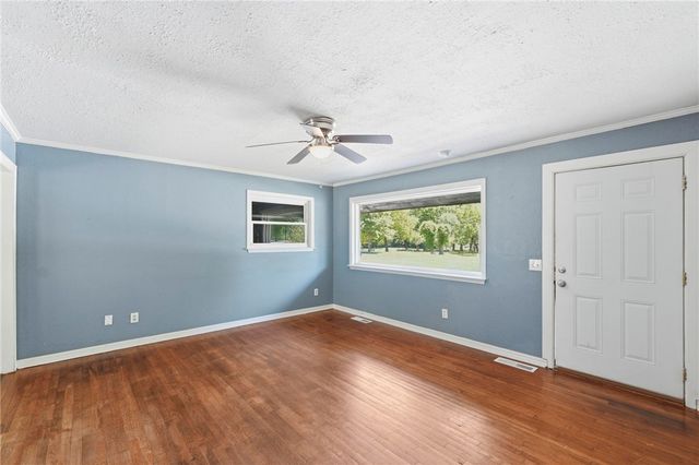 2908 W Mount Comfort Road, Fayetteville, AR 72704