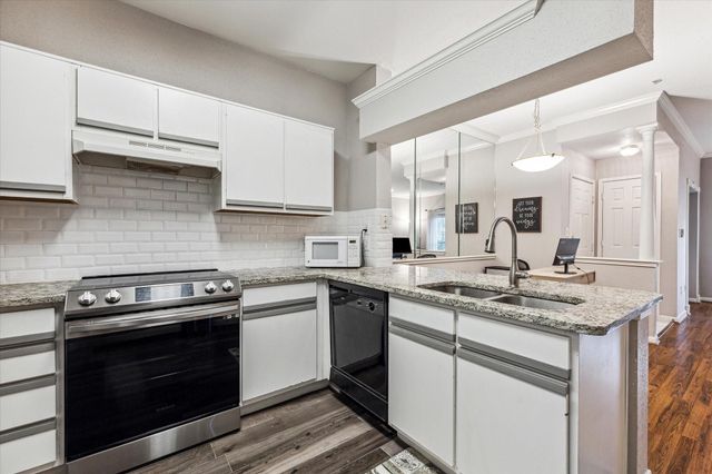 1330 Old Spanish Trail 1103, Houston, TX 77054