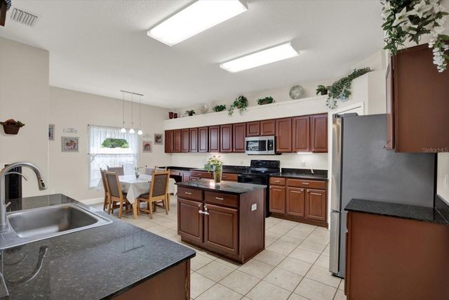 31405 GLENDALOUGH WAY, Wesley Chapel, FL 33545