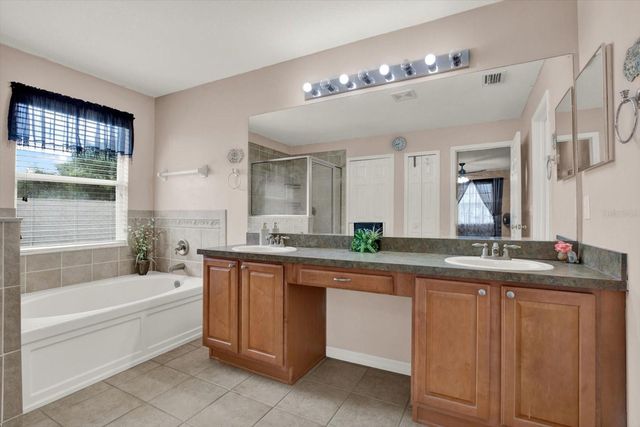 31405 GLENDALOUGH WAY, Wesley Chapel, FL 33545