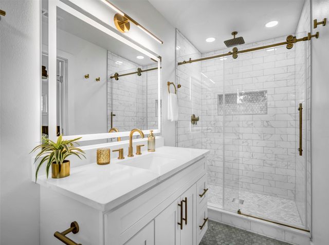 2371 Chart Drive, Dallas, TX 75228