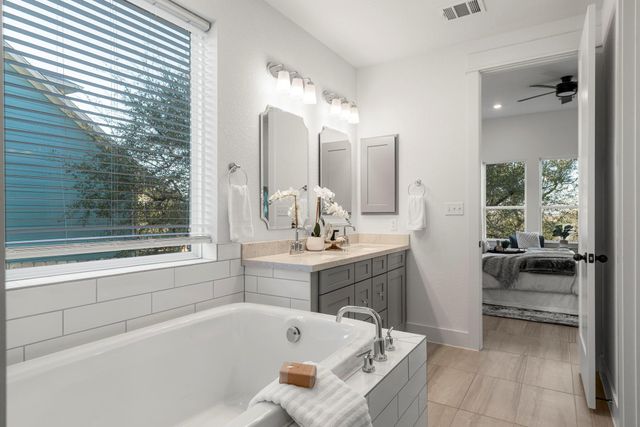 452 Crimson Sky CT, Dripping Springs, TX 78620